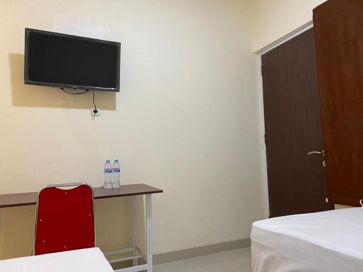 Mapala Guest House Makassar Redpartner Luaran gambar