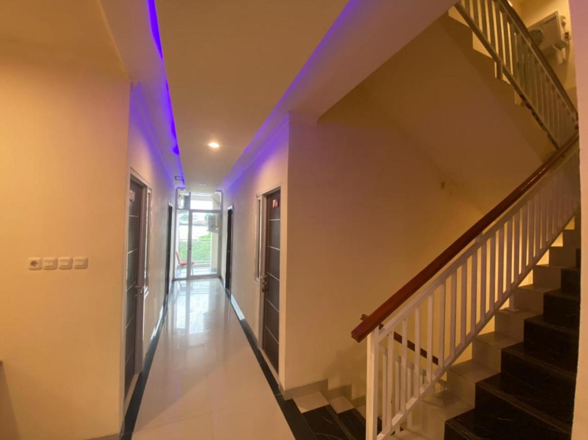 Mapala Guest House Makassar Redpartner Luaran gambar